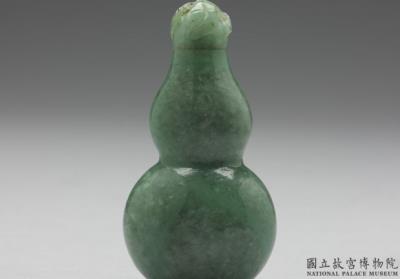 图片[2]-Jadeite snuff bottle in the shape of a gourd, Qing dynasty-China Archive